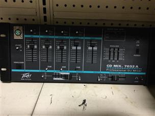 PEAVEY CD MIX 7032A Very Good | Chad's Pawn Shop | Lake Charles | LA